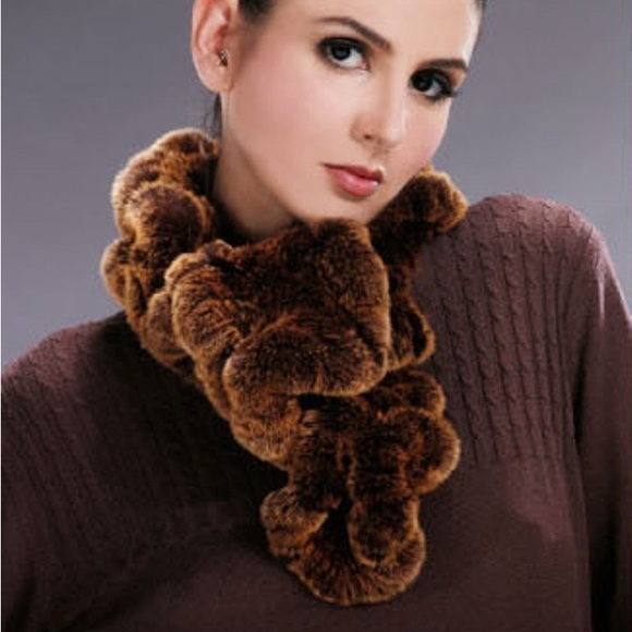 Angora Fur Scarf - Picture 8 of 10